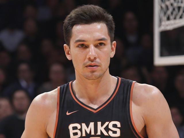 开云体育_ NBA球队的转会动态：分析关键交易的影响，nba转会市场什么时候关闭