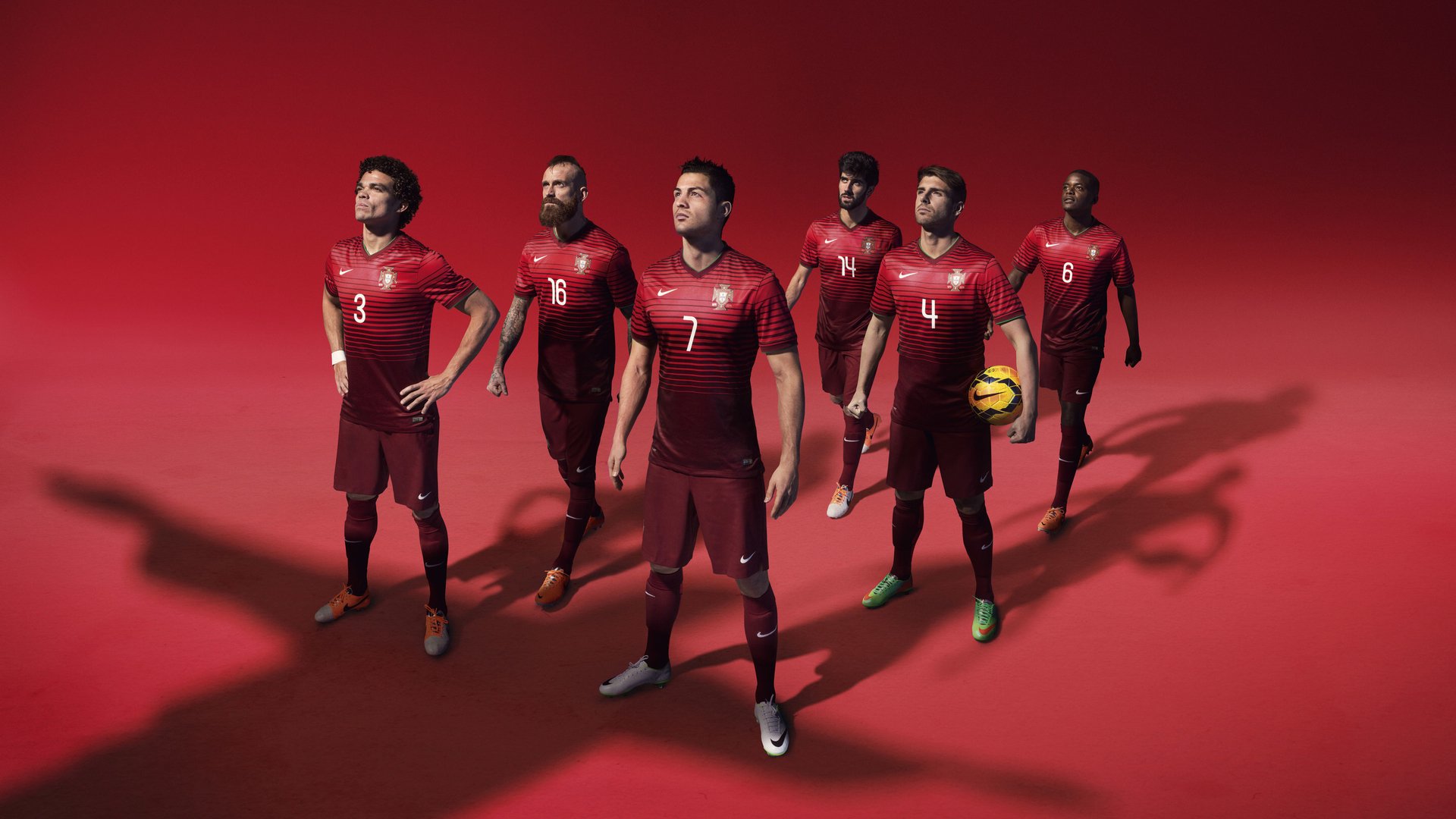 CS2 选手职业素养持续提升，cs1.6职业选手config