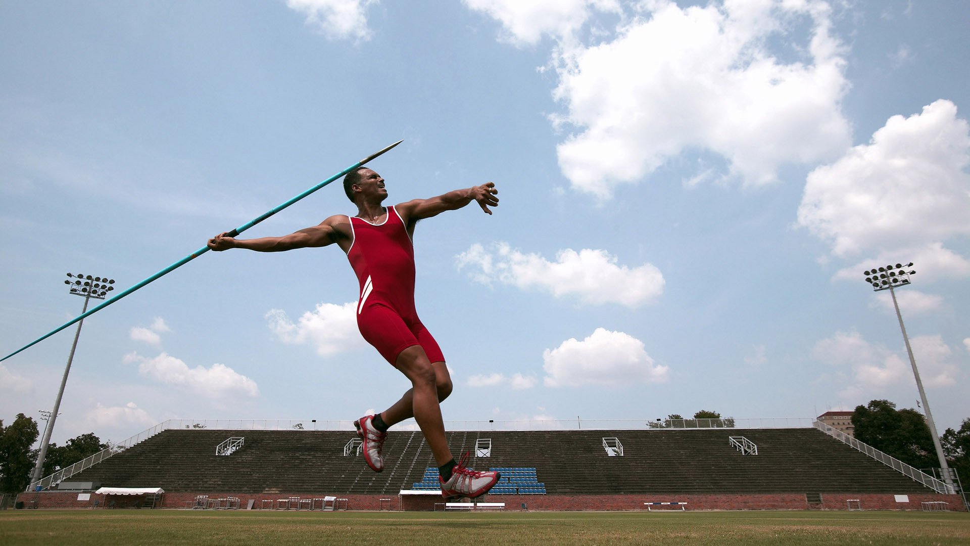 kering-史上最大“黑马军团”逆袭登顶，创造神话，最大黑马是什么大学